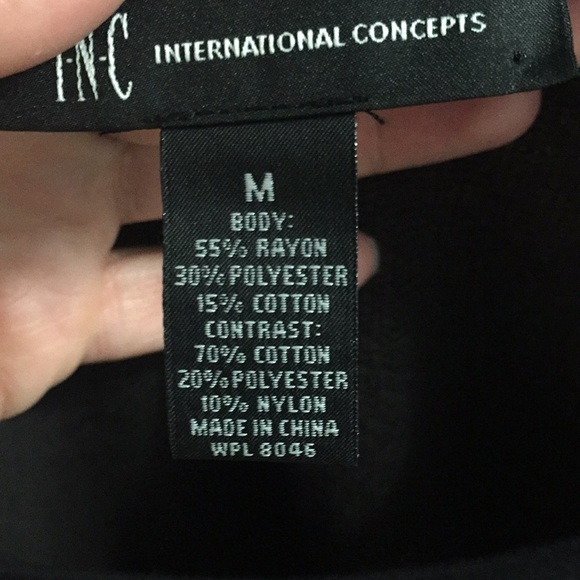 NWT INC top - Picture 6 of 6